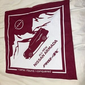 Nissan Armada Bandana in Red and White